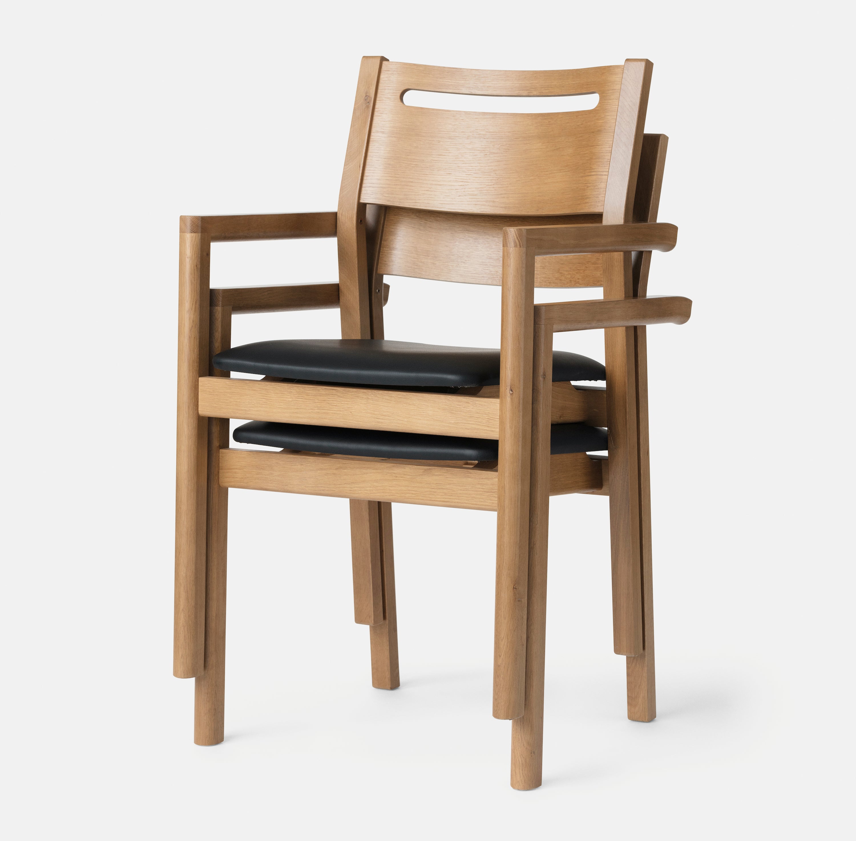 Alma tool käetugedega virnastatav